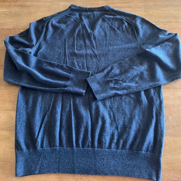 Banana Republic Luxury Blend Cashmere, Silk Navy Blue Sweater Mens Sz Large LG - Picture 3 of 7